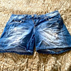 Size 7 Mudd shorts